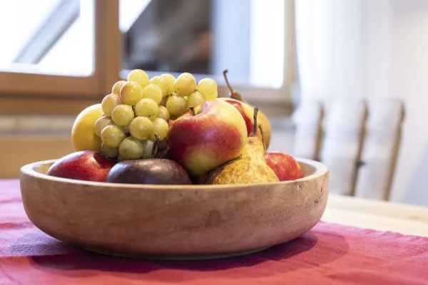 Ferienwohnung Dissertorihof Kaltern Merlot Dekoration