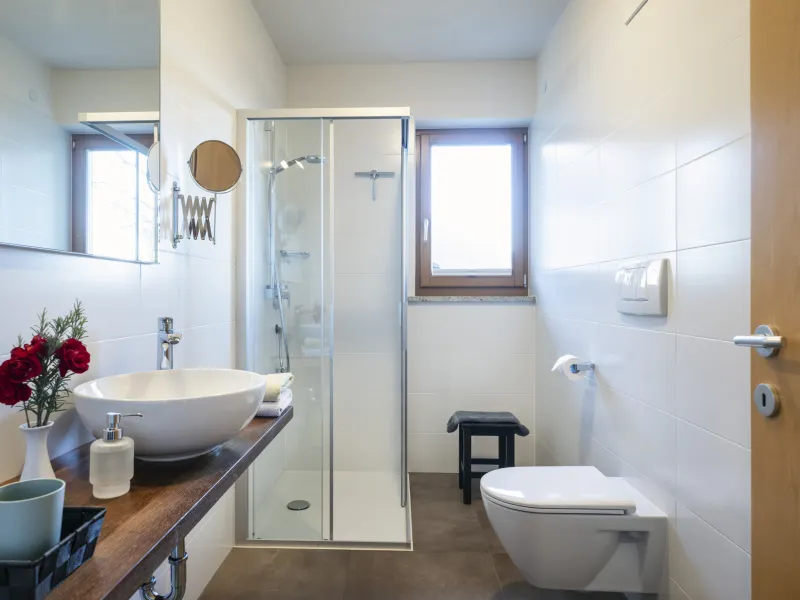 Ferienwohnung Dissertorihof Kaltern Sauvignon Badezimmer