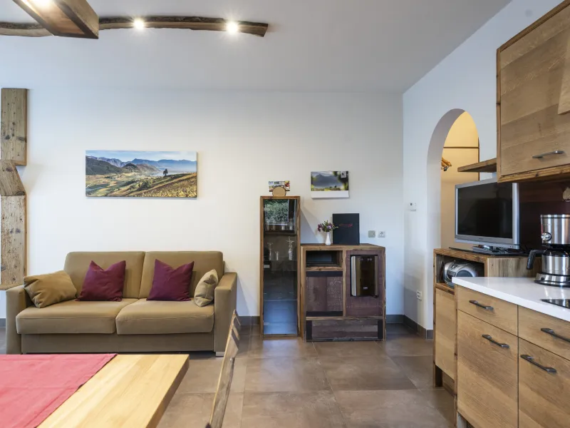 Ferienwohnung Dissertorihof Kaltern Vernatsch Wohnzimmer