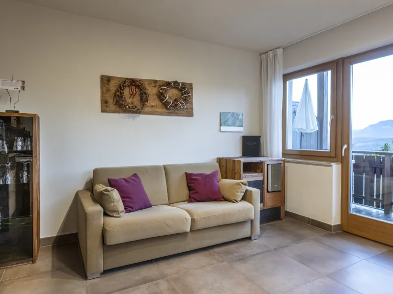Ferienwohnung Dissertorihof Kaltern ausziehbares Sofa