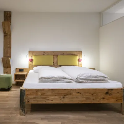 Ferienwohnung Dissertorihof Kaltern Weißburgunder Schlafzimmer