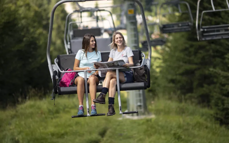Sessellift auf der Mendel oberhalb von Kaltern
