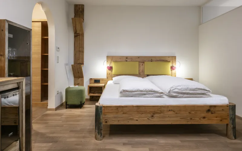 Ferienwohnung Dissertorihof Kaltern Weißburgunder Schlafzimmer